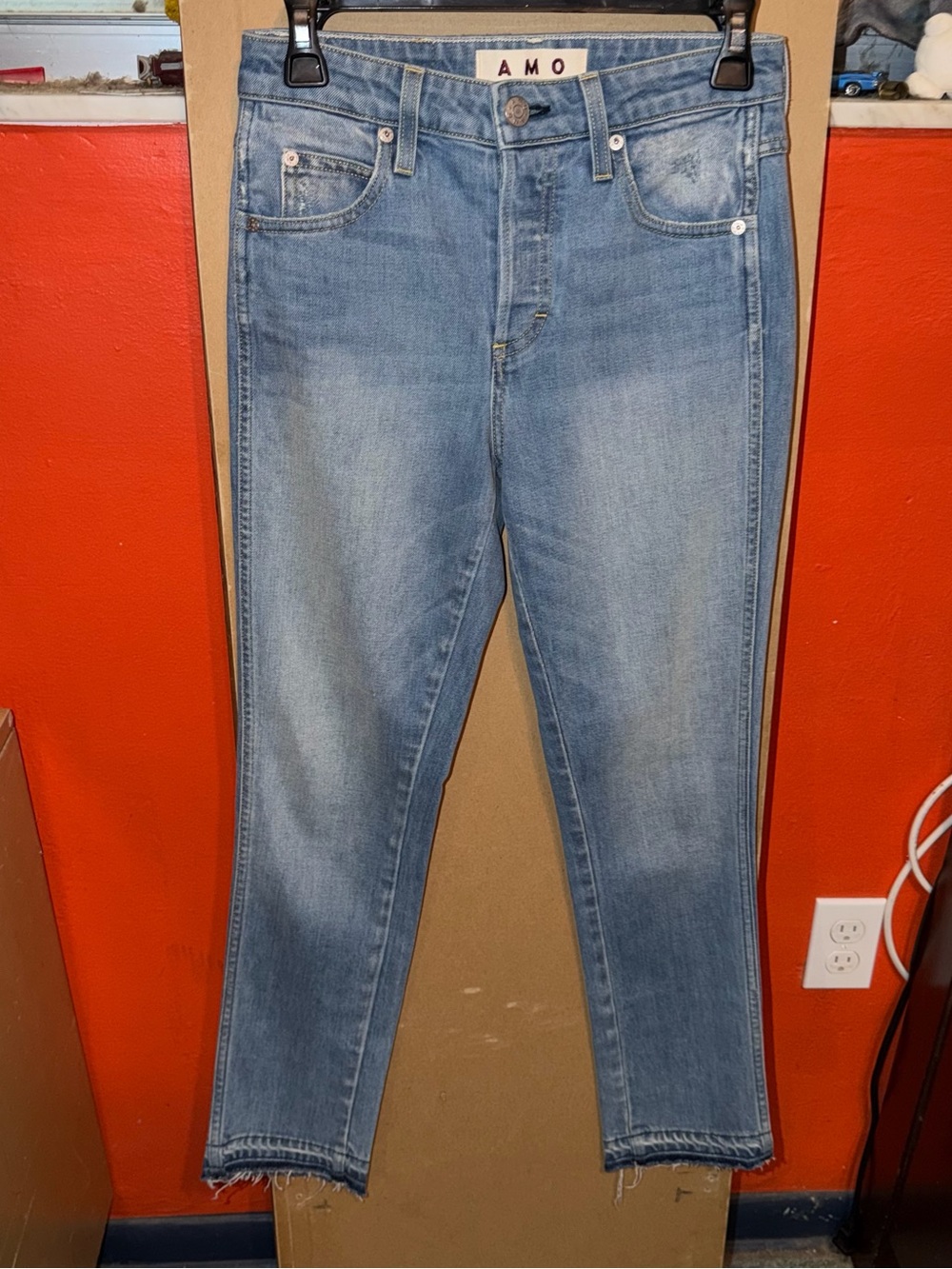 NWOT Women’s AMO Light Wash Denim Skinny Jeans